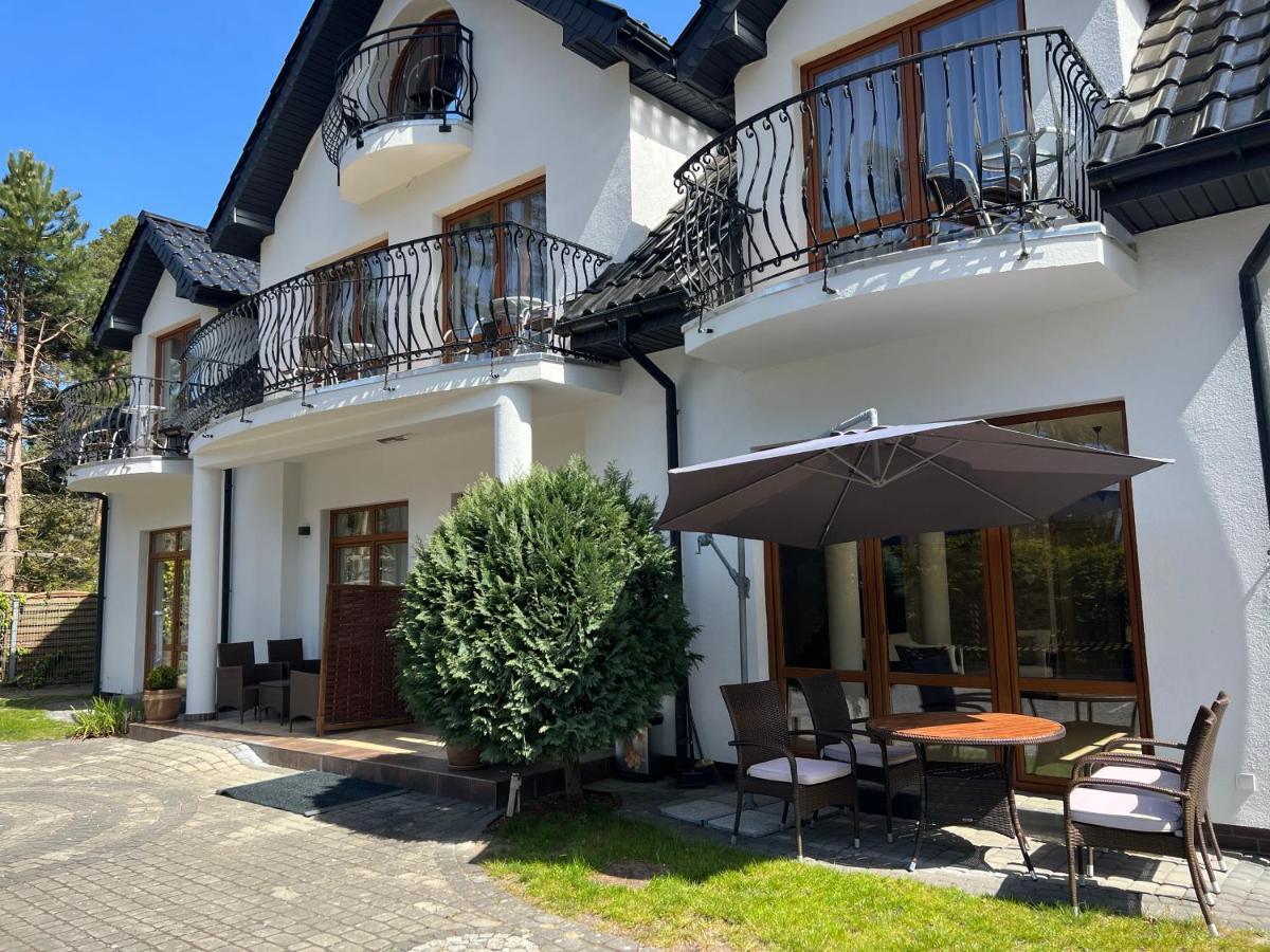 Villa Szelega Поберово Екстериор снимка